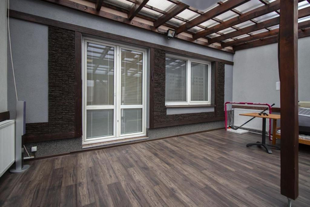 Apartman Adam Veľký Slavkov Dış mekan fotoğraf